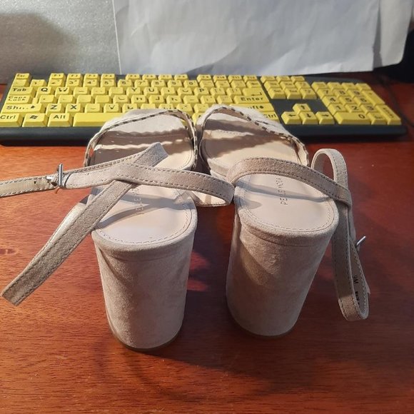 NEW ! Pella Mode Ansel Women Platform Sandal Color Mushroom Size 9 - Picture 3 of 7